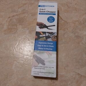 Pro  kitchen knife 2 in 1 bnwt